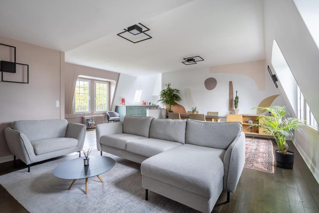 Appartement De 100M2 Dans Un Parc A 20 Mn Du Centre De Paris Garches Dış mekan fotoğraf