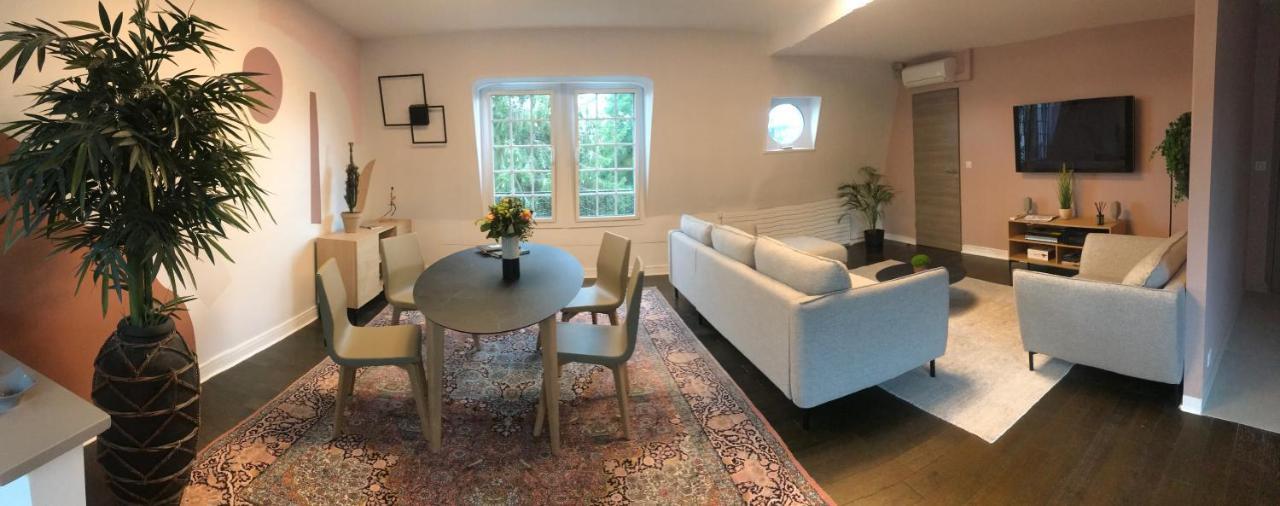 Appartement De 100M2 Dans Un Parc A 20 Mn Du Centre De Paris Garches Dış mekan fotoğraf