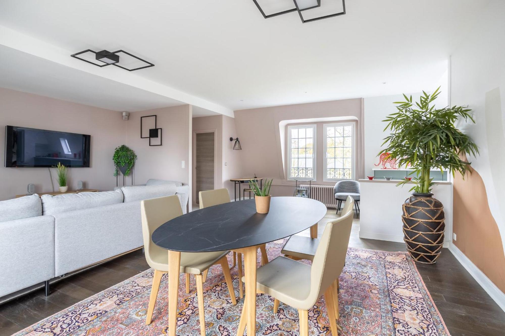 Appartement De 100M2 Dans Un Parc A 20 Mn Du Centre De Paris Garches Dış mekan fotoğraf